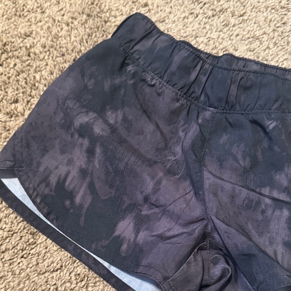 Old navy girls active shorts - Picture 8 of 8